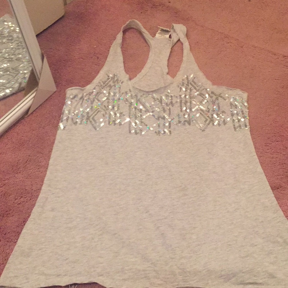 VS razor back top